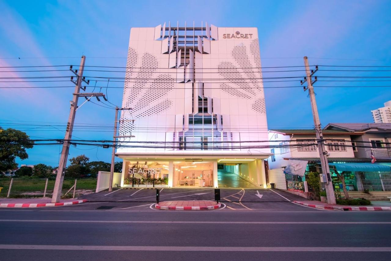 The Sea Cret Hua Hin Hotel Exterior photo