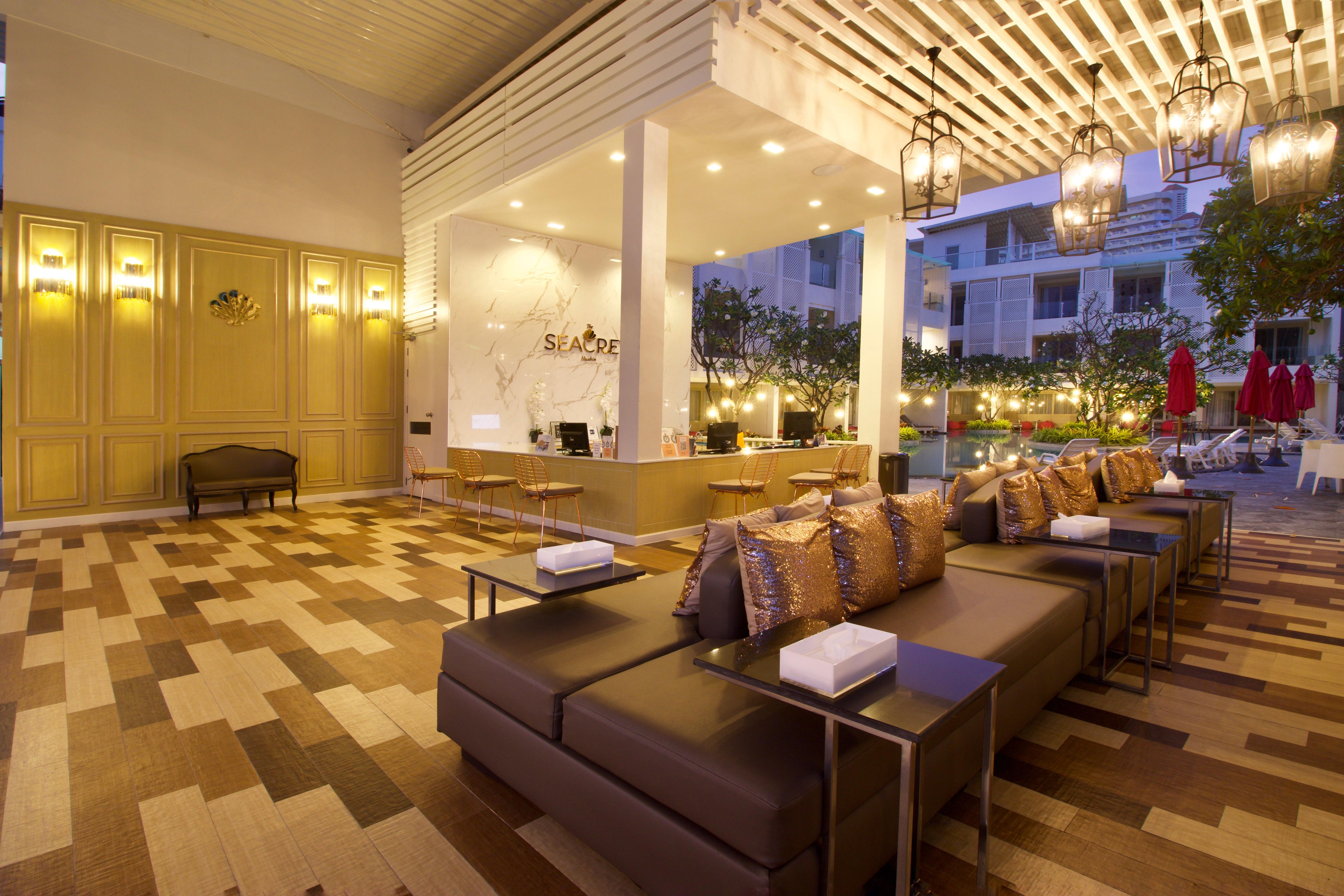 The Sea Cret Hua Hin Hotel Exterior photo